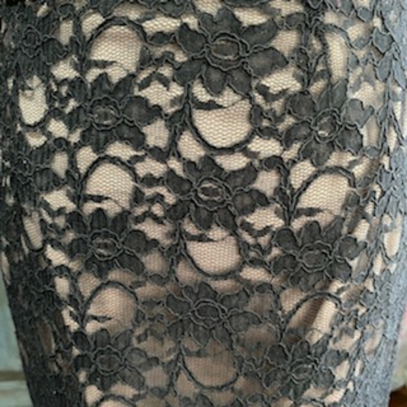 Isadora Black Lace Pencil Skirt - Picture 4 of 4